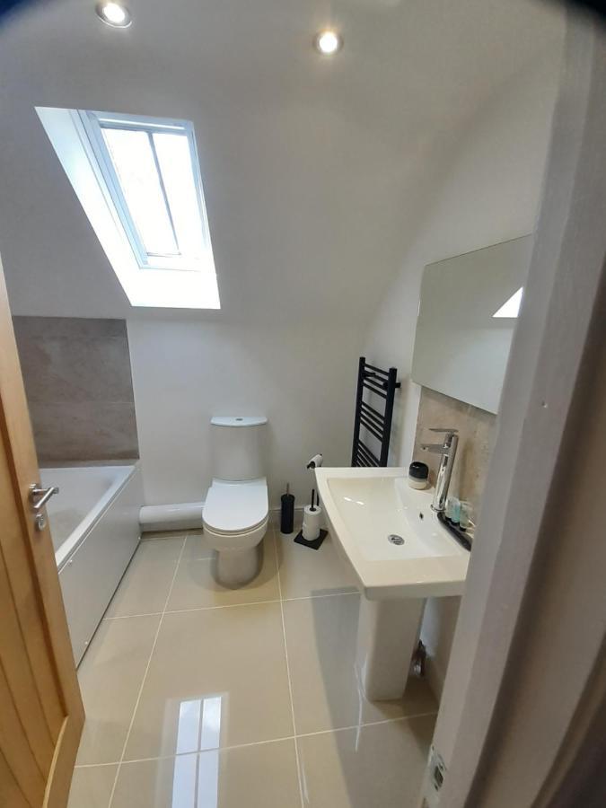 2 Bear Barns Rhayader