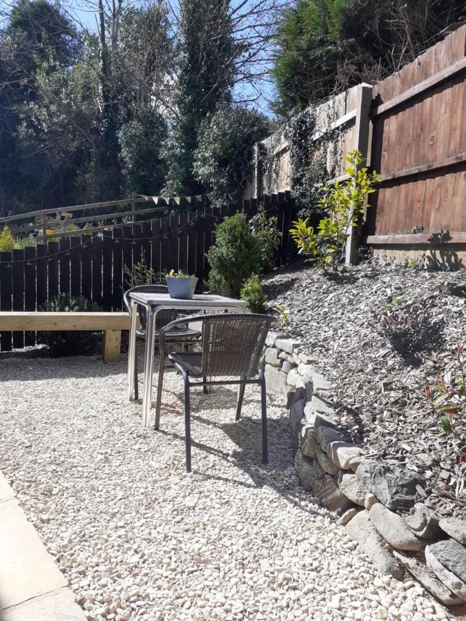 2 Bear Barns * Rhayader